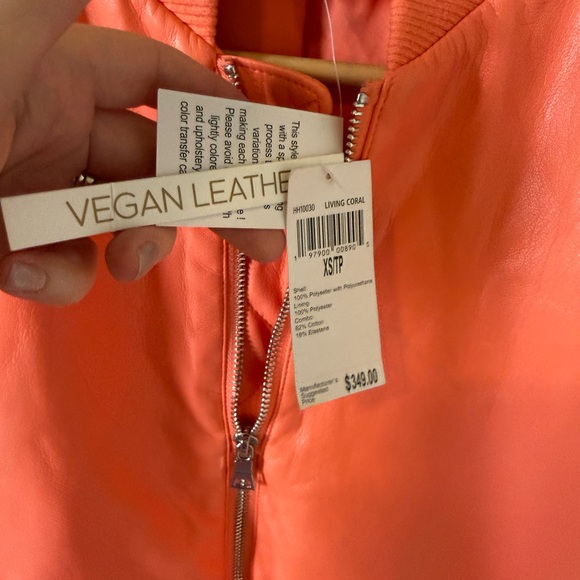 NWT House of Harlow 1960 Vegan Leather Bomber Jacket Coral - XS - Picture 3 of 9